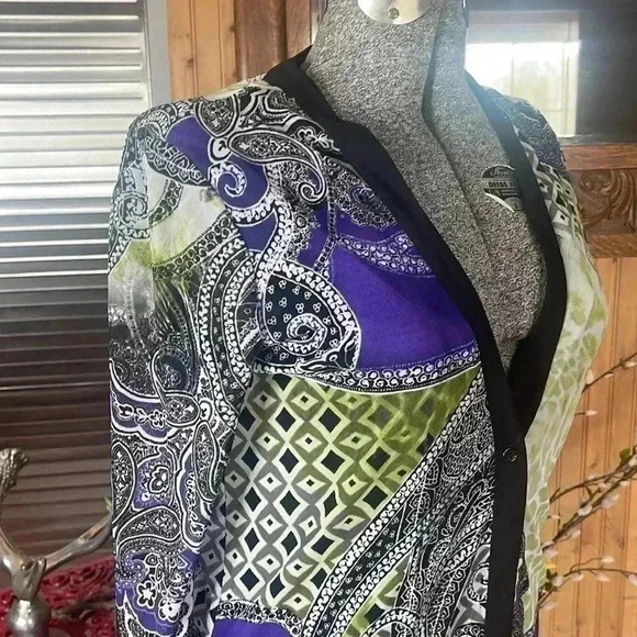 Chico’s women’s Size 0 black label summer long cardigan. - Picture 2 of 9